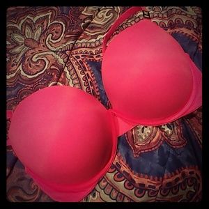 NWT PINK by VS in 36DD.